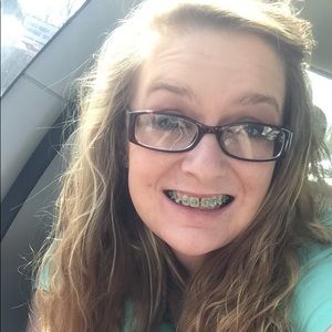 Meet your Posher, Kelsey